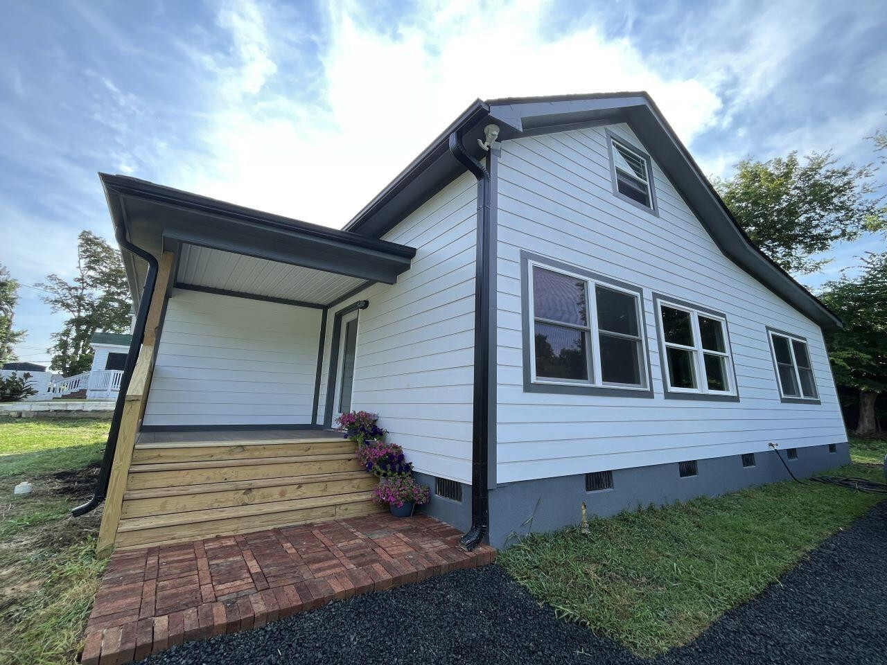 Property Photo: 415 Bullock Street NC 27565