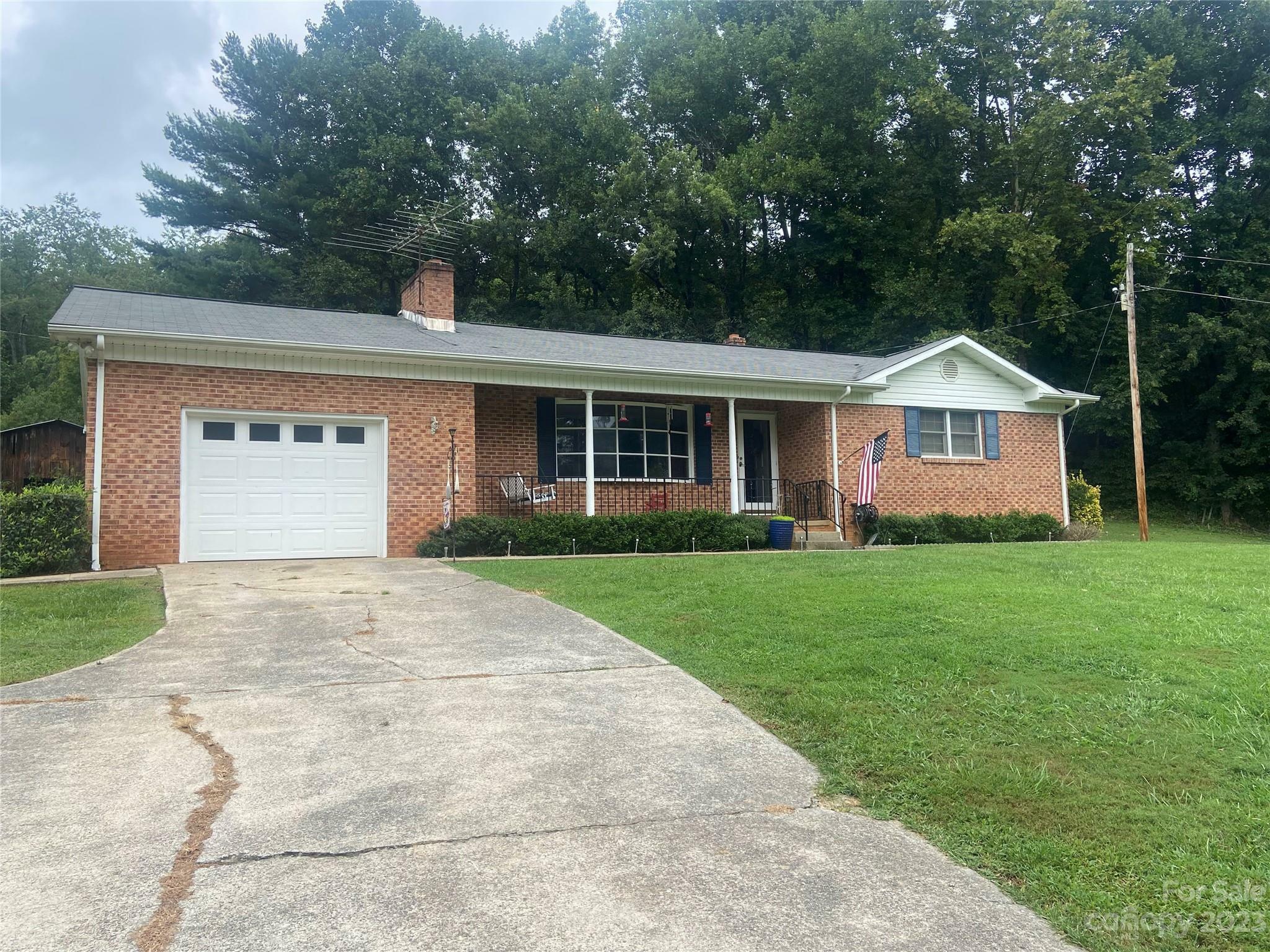 Property Photo:  3951 Turner Mill Street  NC 28655 