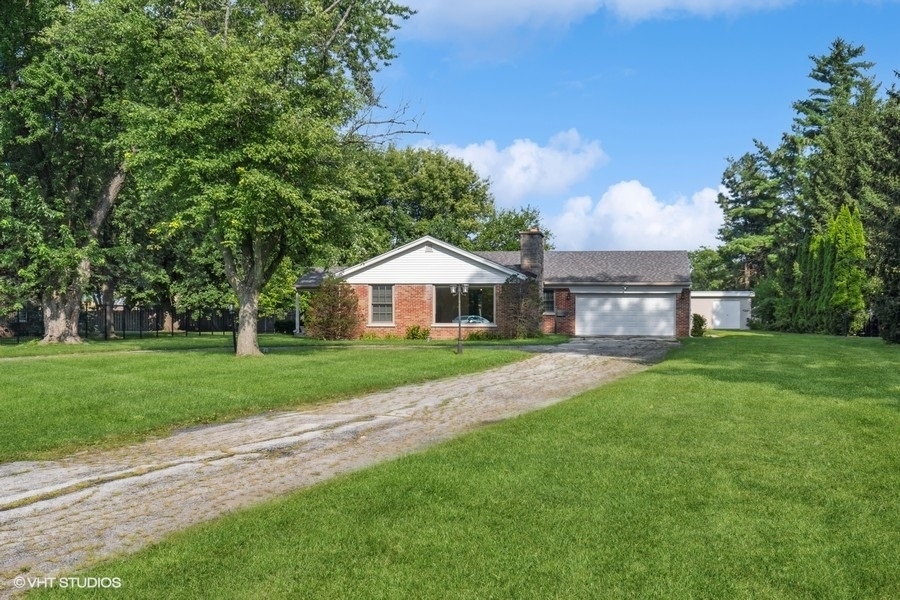 Property Photo:  2425 Pfingsten Road  IL 60026 