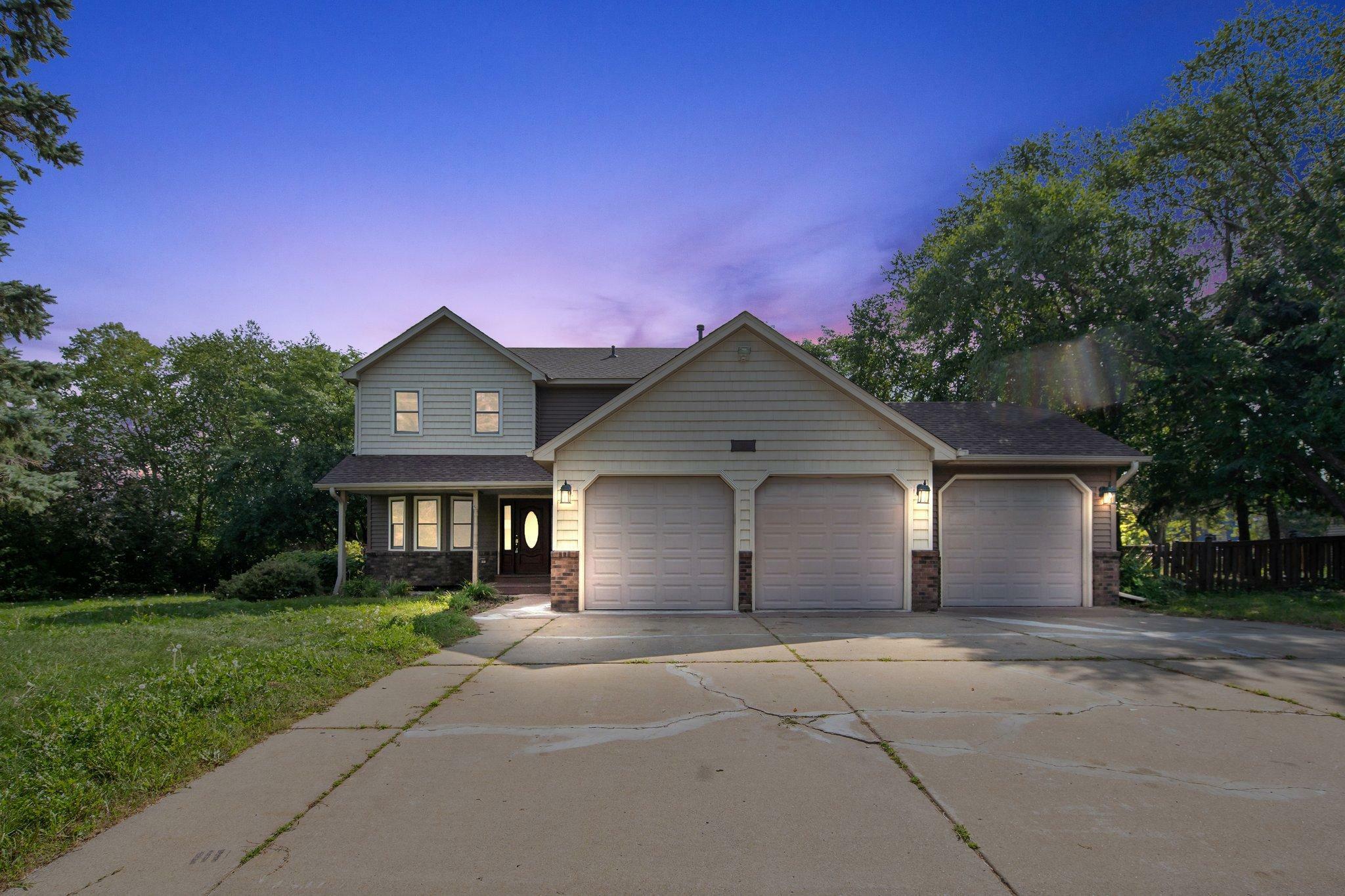 Property Photo: 7589 Hilo Lane N MN 55025