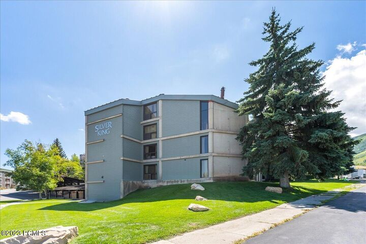 1485 Empire Avenue # 504  Park City UT 84060 photo