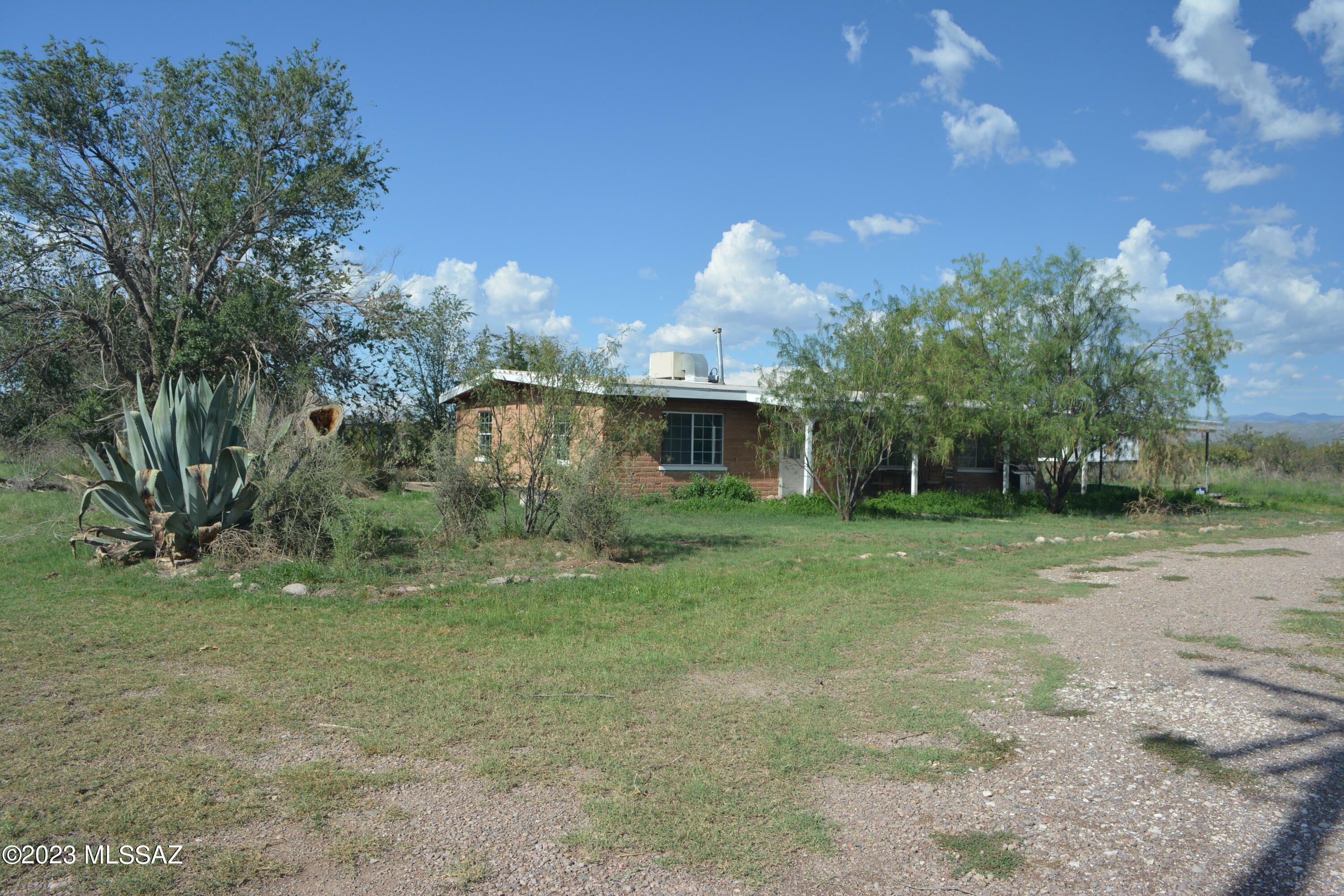 Property Photo:  3872 W Jefferson Road  AZ 85610 