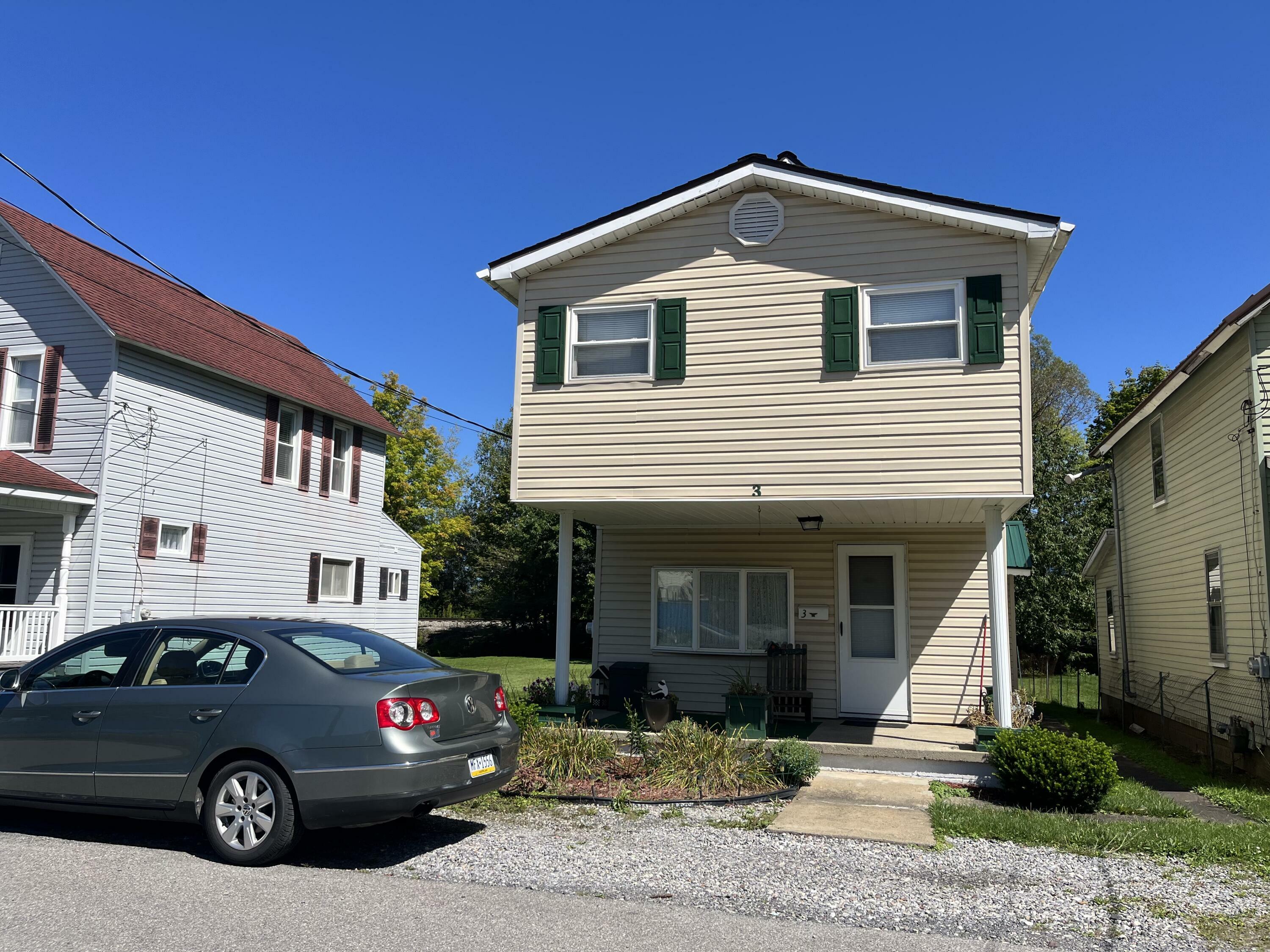 Property Photo: 3 Pentz Run Ave PA 15801