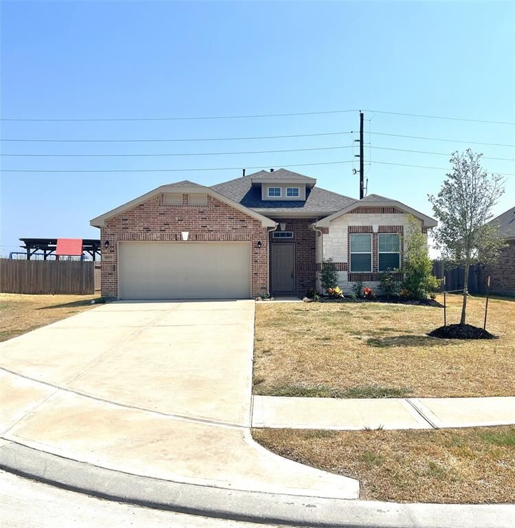 Property Photo: 14207 Medina Drive TX 77523