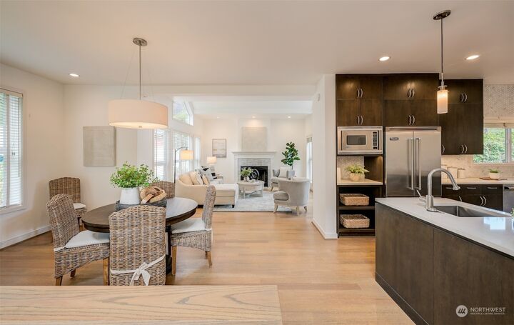 Property Photo: 3000 W Lake Sammamish Parkway NE WA 98052
