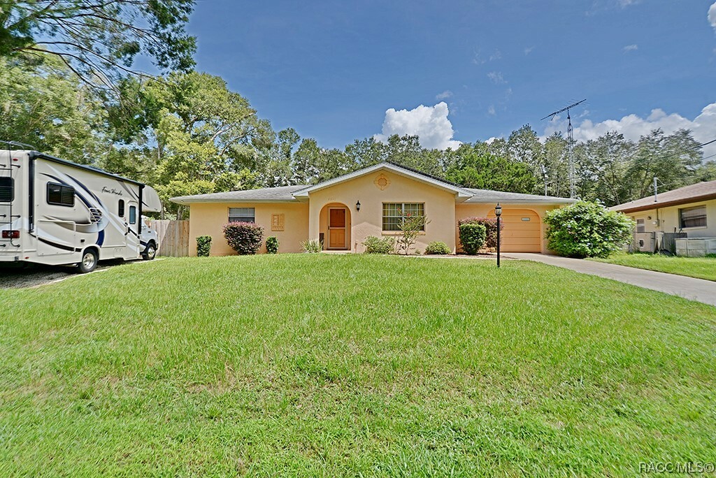 Property Photo:  4647 S Silver Fox Terrace  FL 34452 