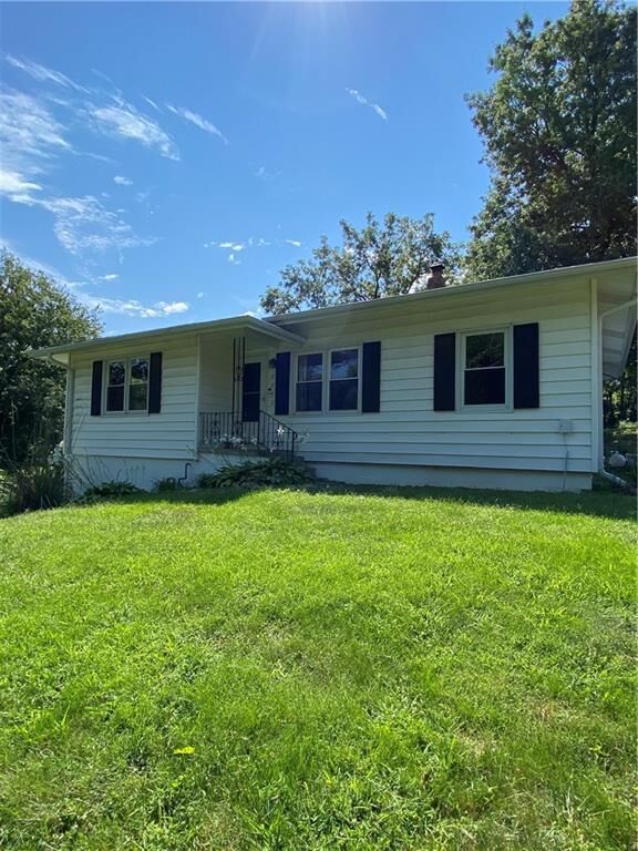 Property Photo:  2202 Elm Street  MO 64505 