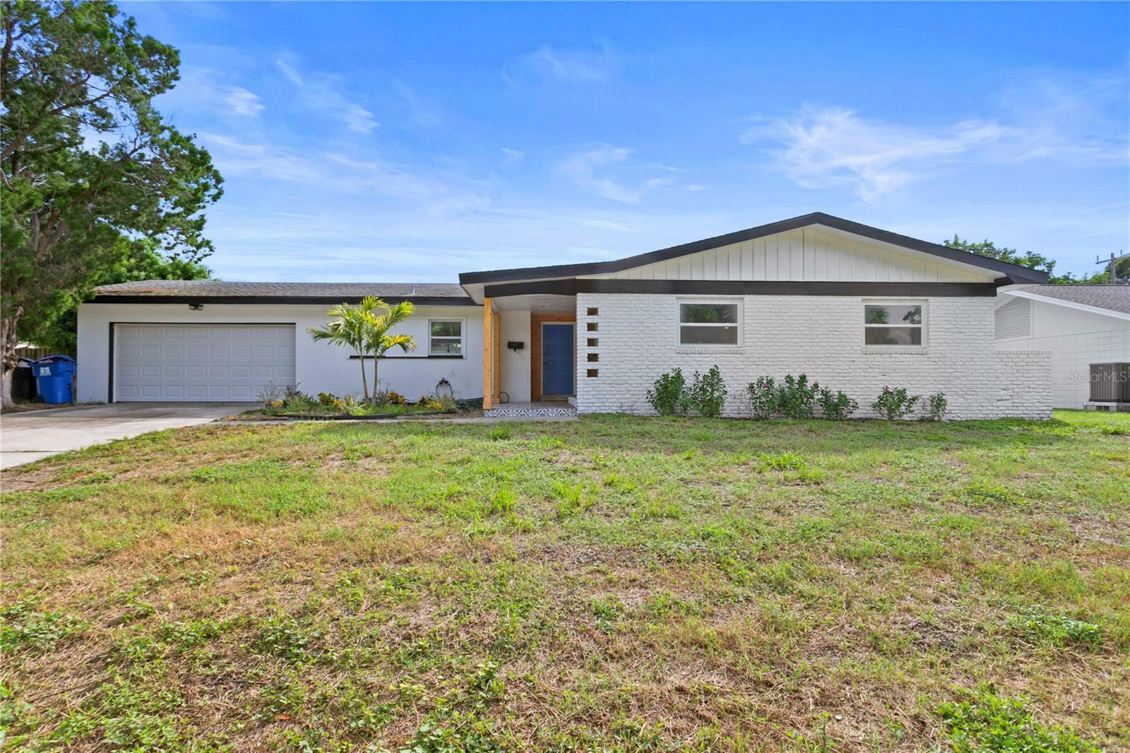 Property Photo:  3864 50th Avenue S  FL 33711 