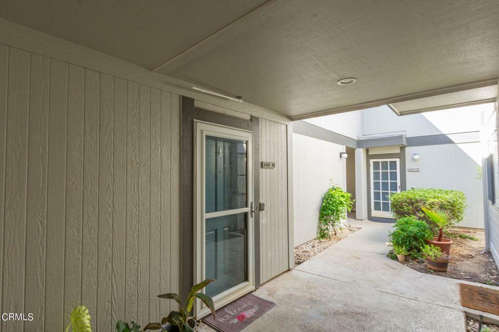 Property Photo: 6458 Twin Circle Lane 2 CA 93063