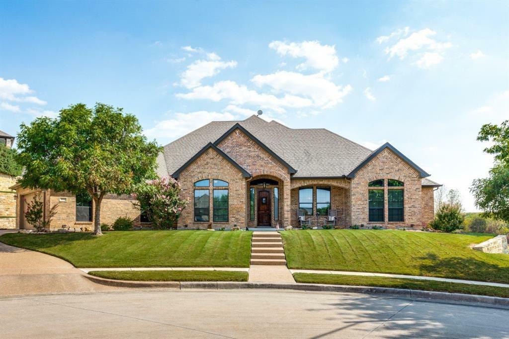 Property Photo: 8004 Echo Hills Court S TX 76126