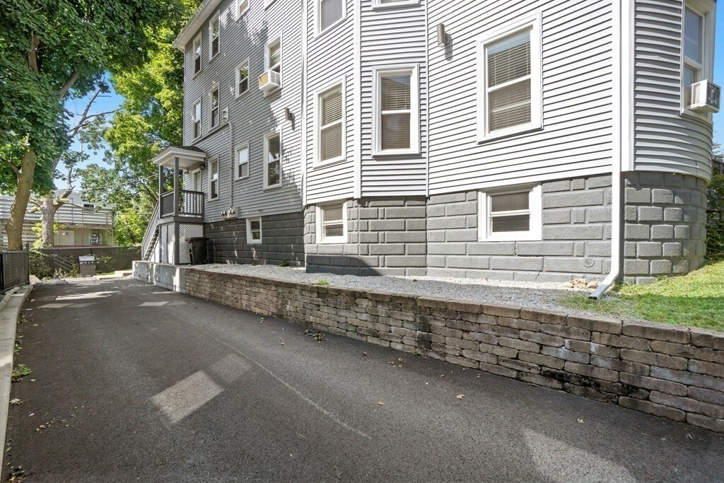 Property Photo: 15 Stanton St MA 01605