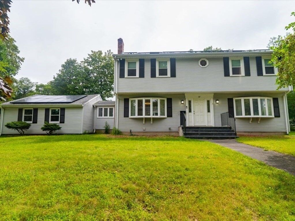 Property Photo:  37 Lakeview Ave  MA 02343 