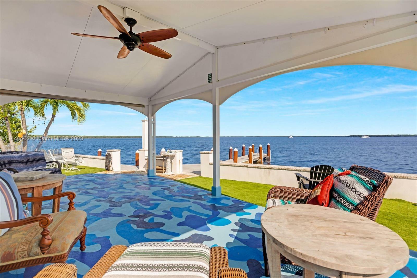 Property Photo: 77 Avenue E FL 33037