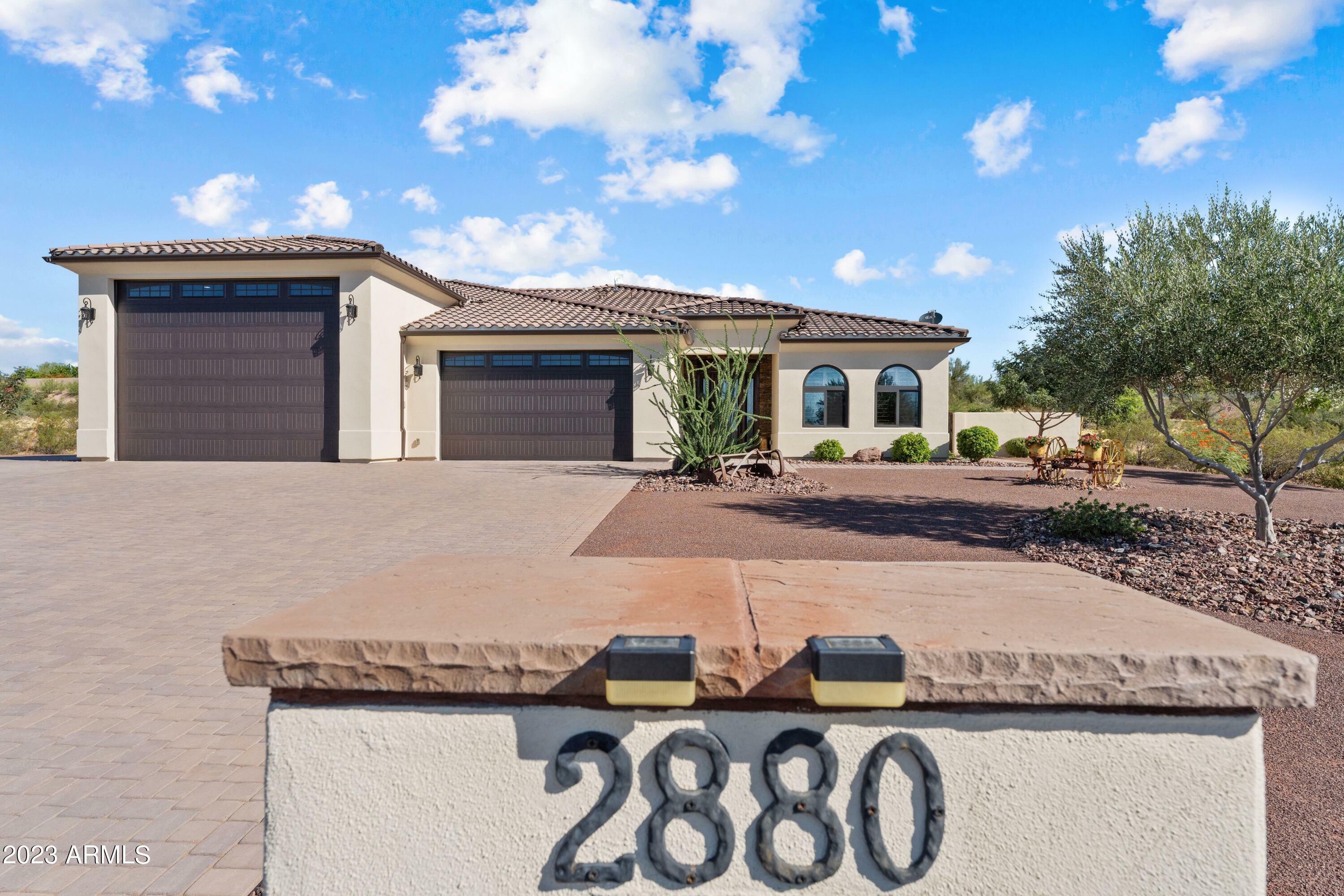 Property Photo:  2880 Silver Spur Drive  AZ 85390 