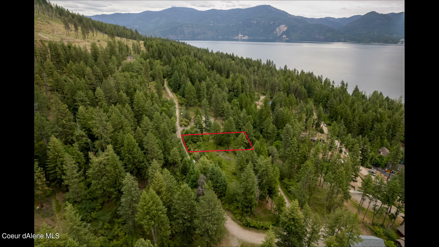 Property Photo:  Nna Lot 25 Pend O Reille Terrace Ave  ID 83803 