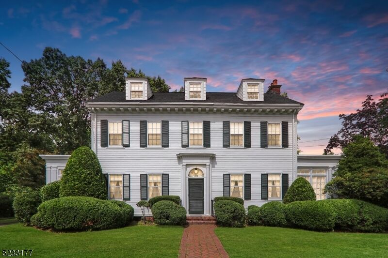 Property Photo:  325 Prospect Ave  NJ 07016 