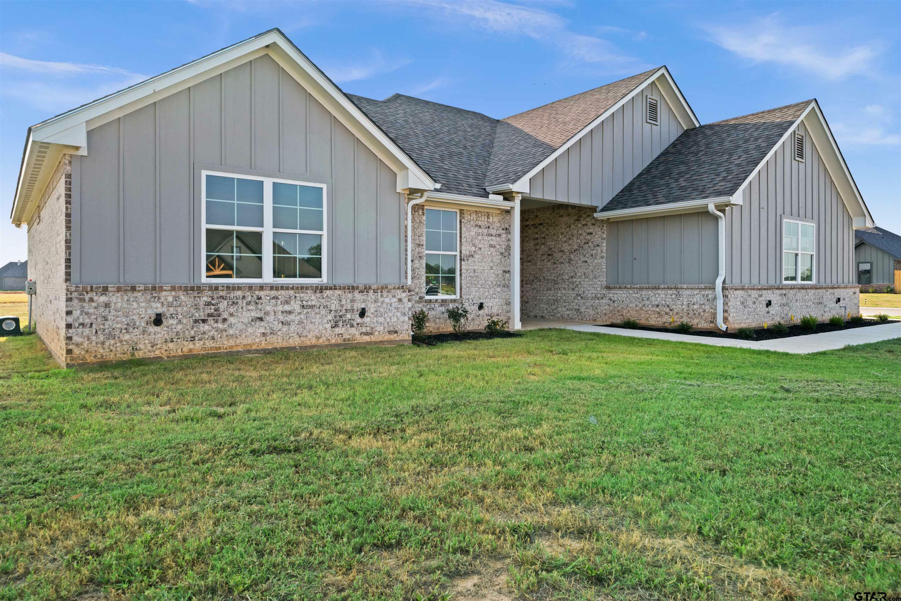 Property Photo:  12409 Maplewood Dr.  TX 75771 