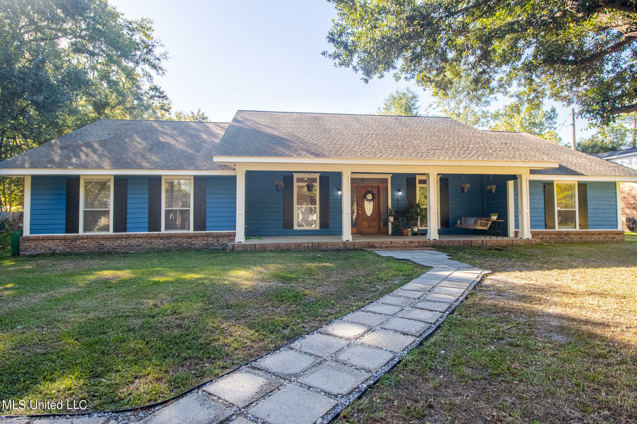 Property Photo: 153 Bayou Circle MS 39507
