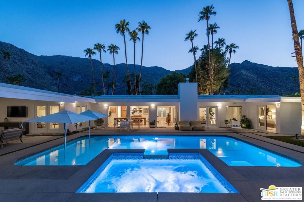 834 N Rose Avenue  Palm Springs CA 92262 photo