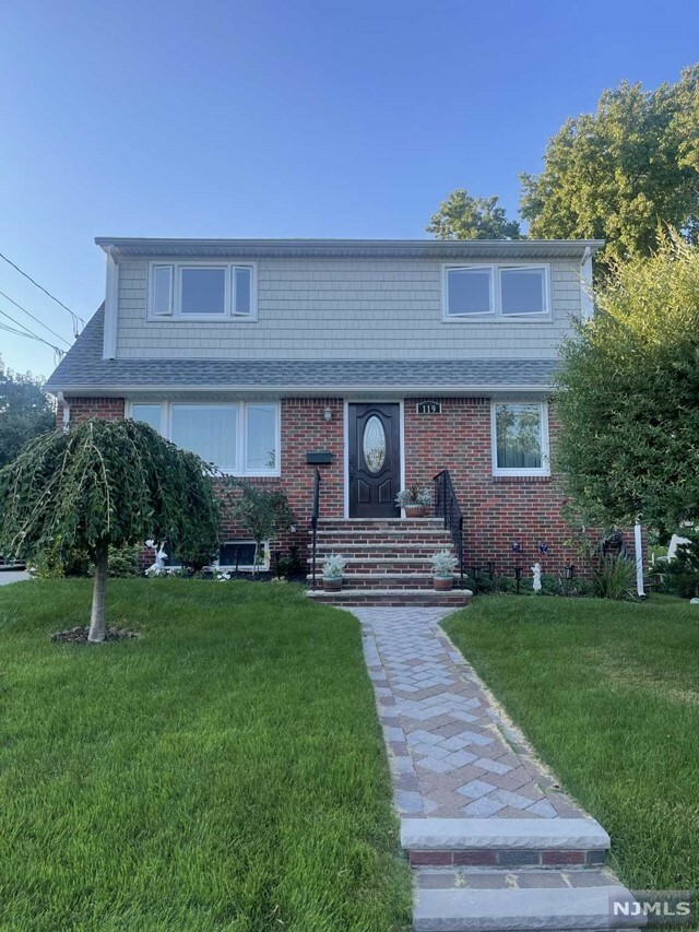 Property Photo:  119 Summit Avenue 2nd Floor  NJ 07407 