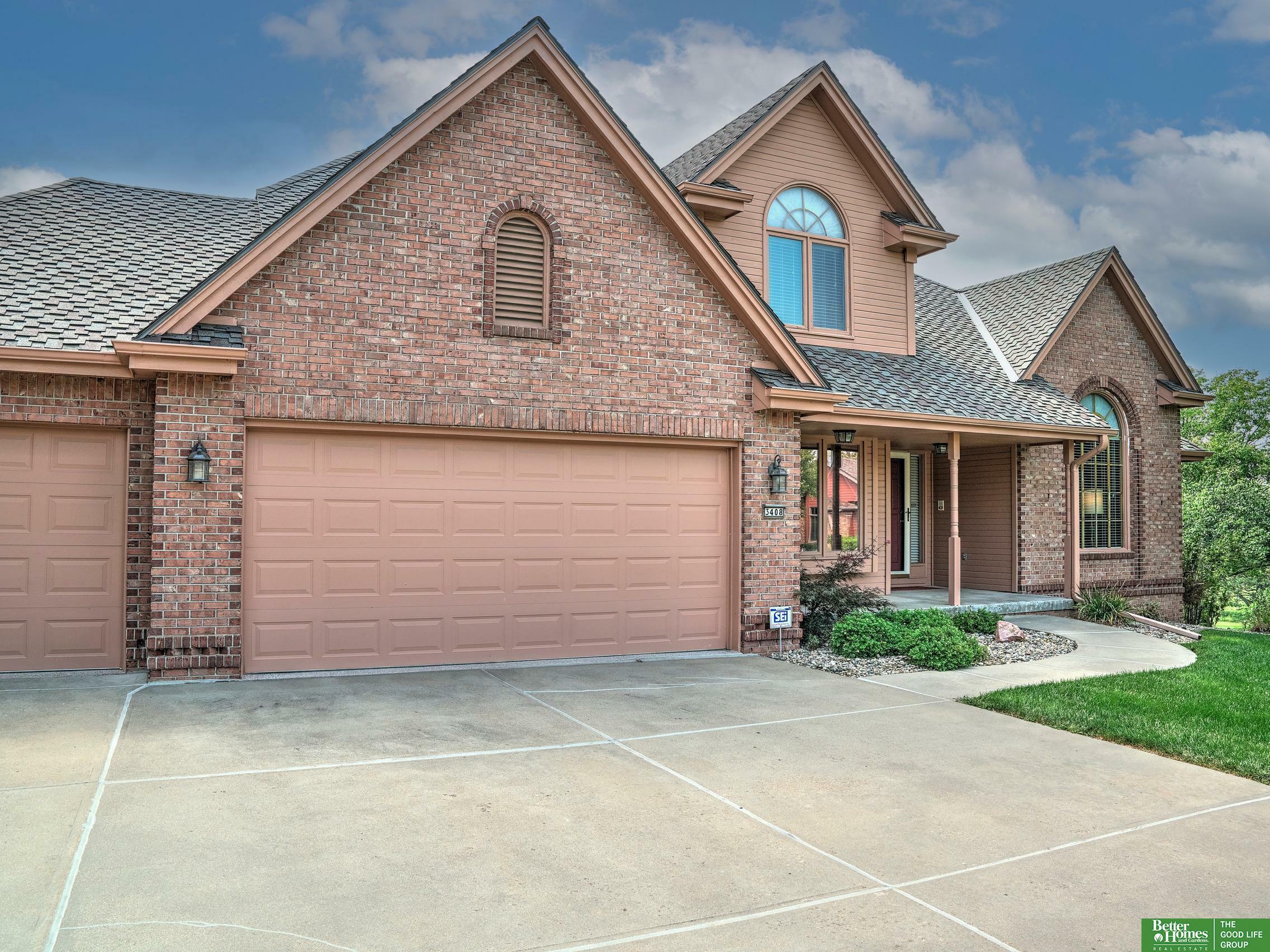 Property Photo: 3408 N 129 Circle NE 68164