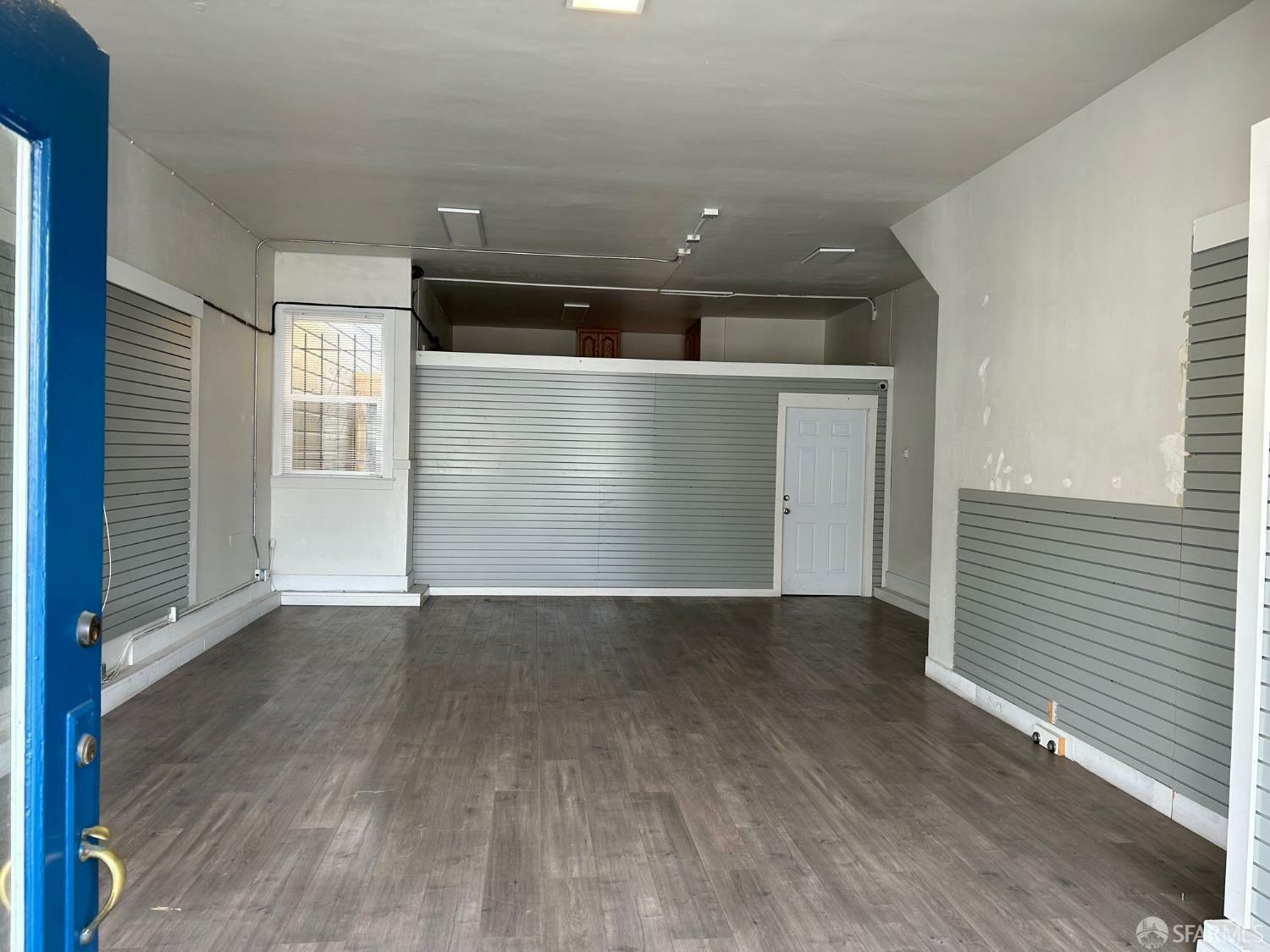 Property Photo: 1156 1158 Geneva Avenue CA 94112