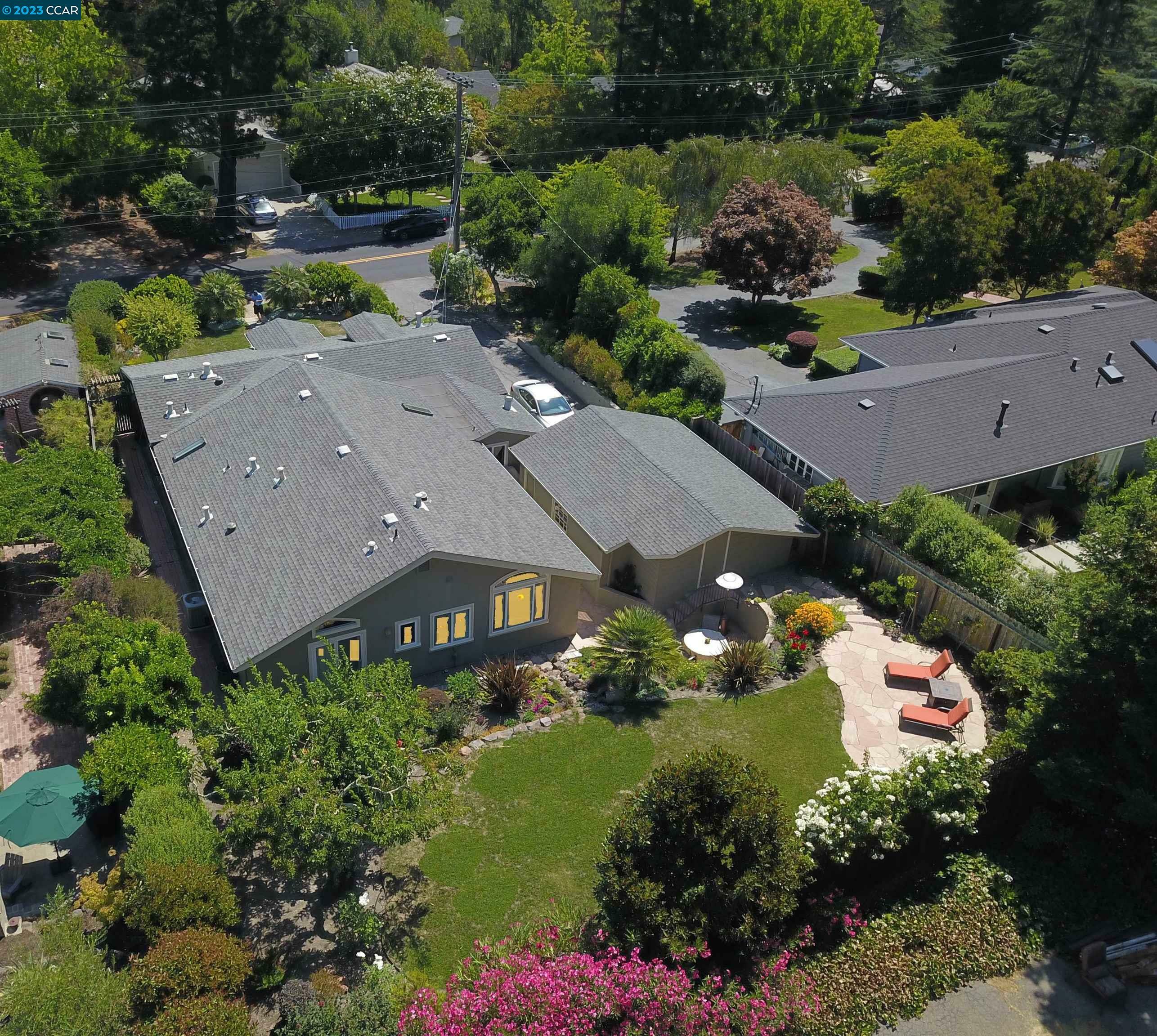 Property Photo: 12 Valley View Dr CA 94563
