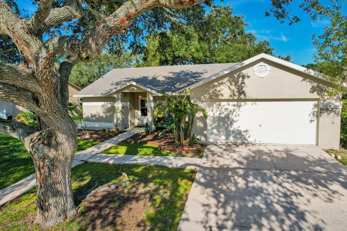 Property Photo:  6603 63rd Avenue  FL 34221 