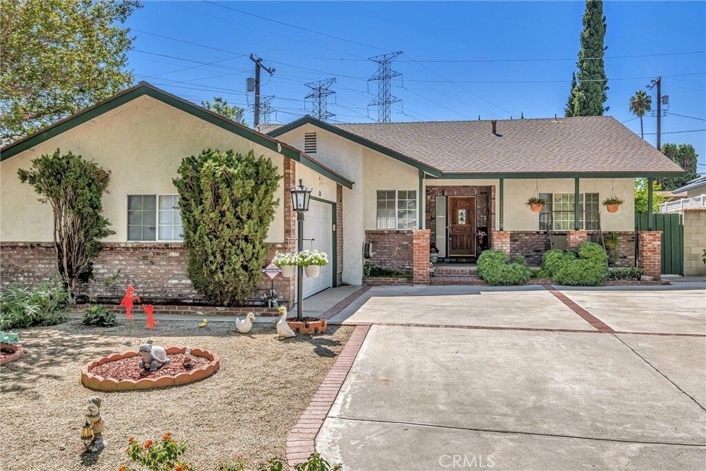 Property Photo:  11419 Debra Avenue  CA 91344 