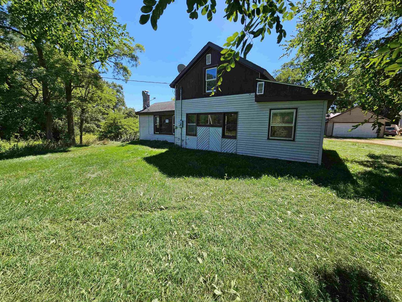 Property Photo: W5133 51st Street WI 53948