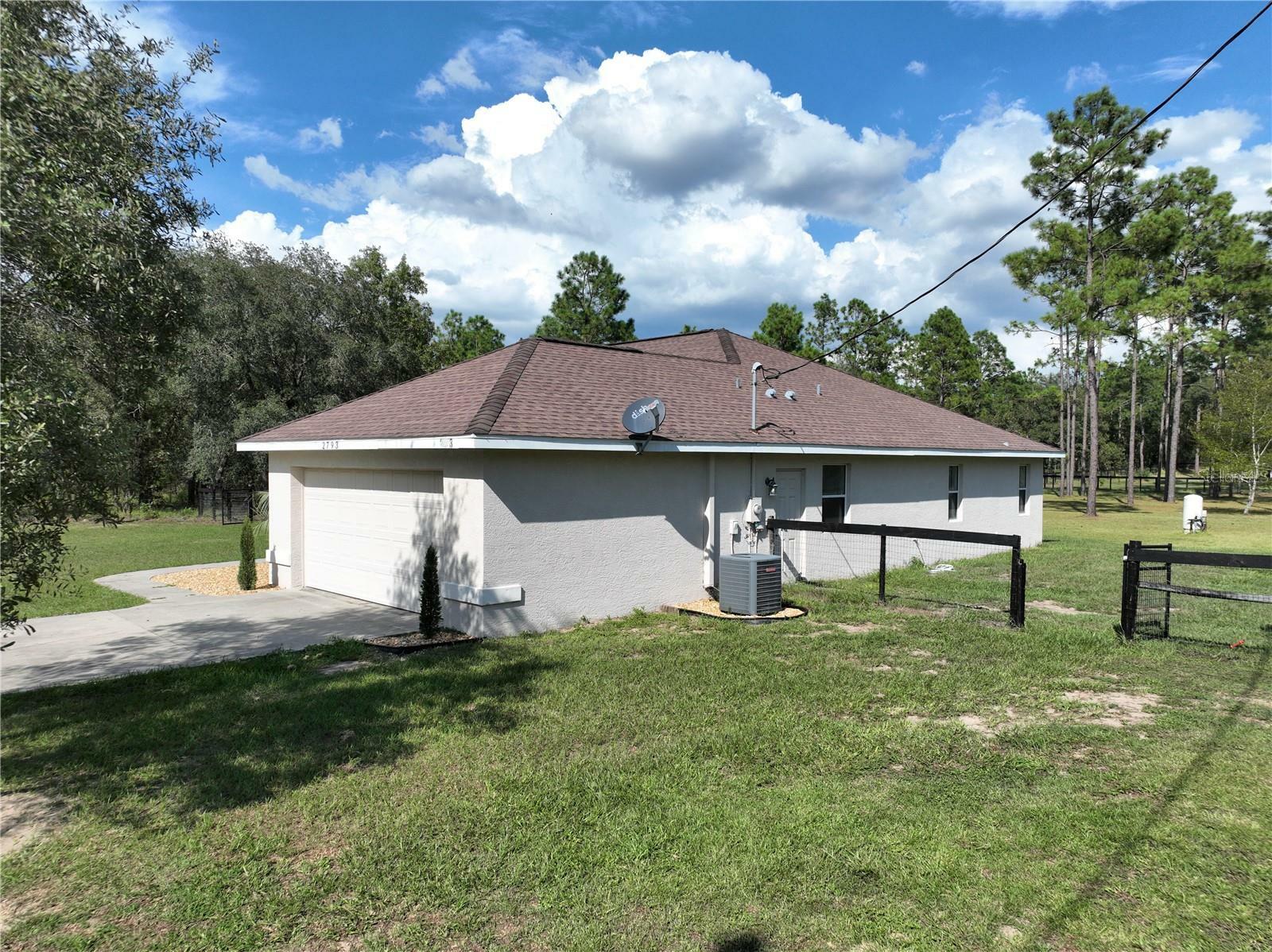 Property Photo:  2793 NW Holly Road  FL 34431 