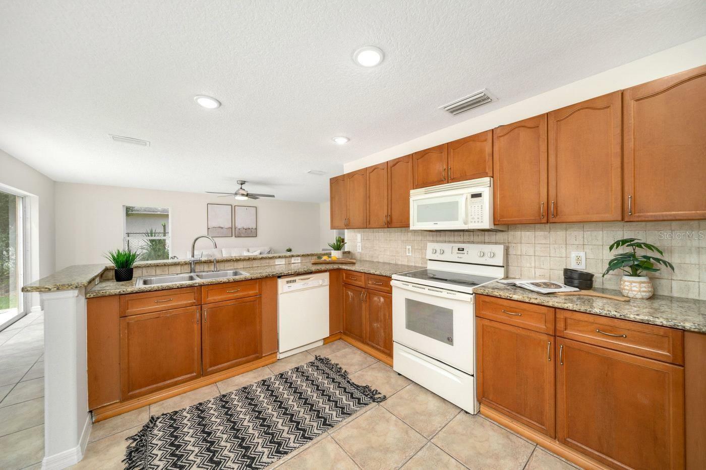 Property Photo:  1013 Pantheon Drive  FL 34759 