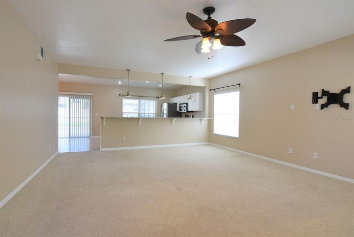 Property Photo: 14255 Squirrel Run FL 32828