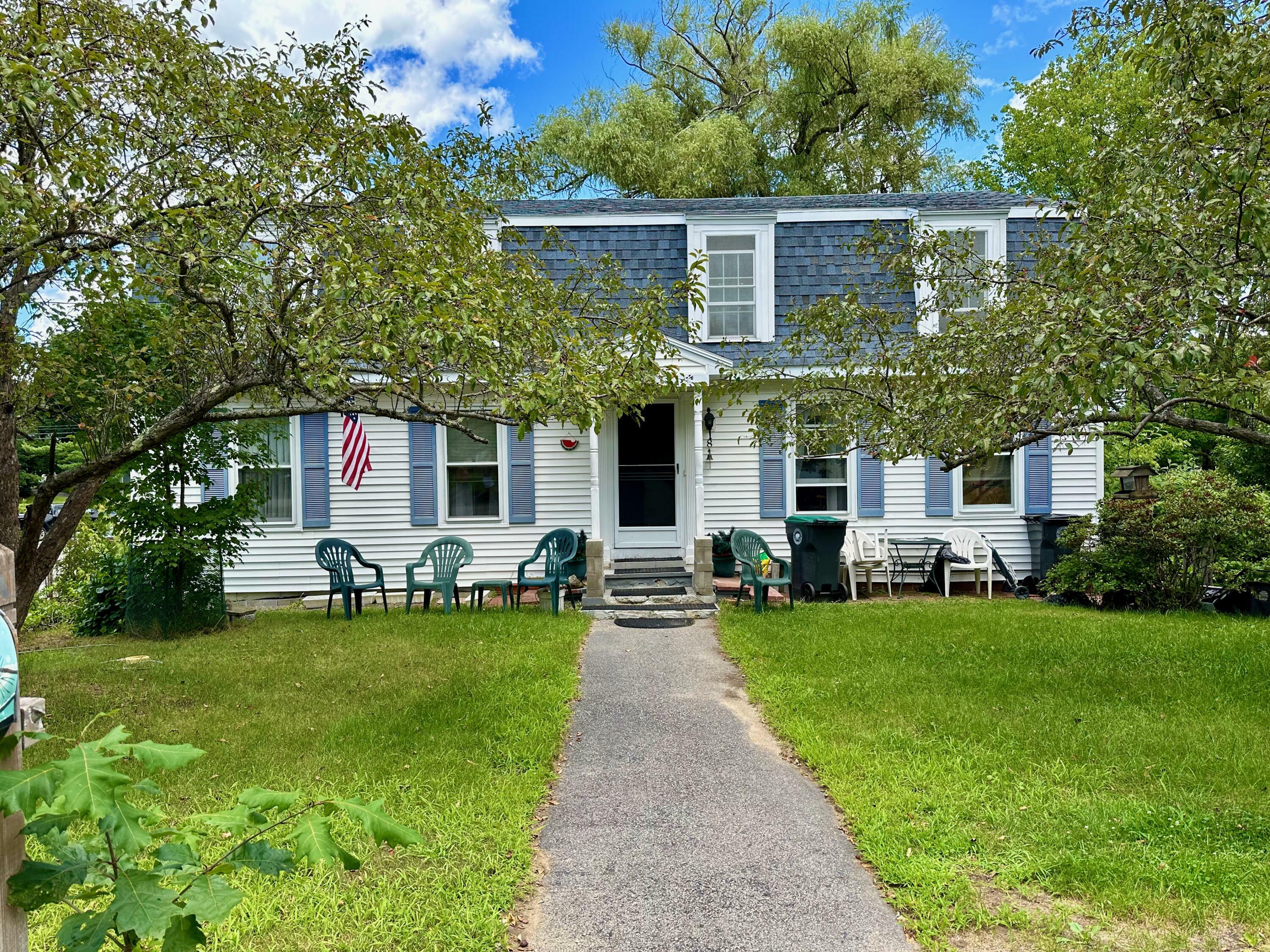Property Photo: 8 Hall Street ME 04043