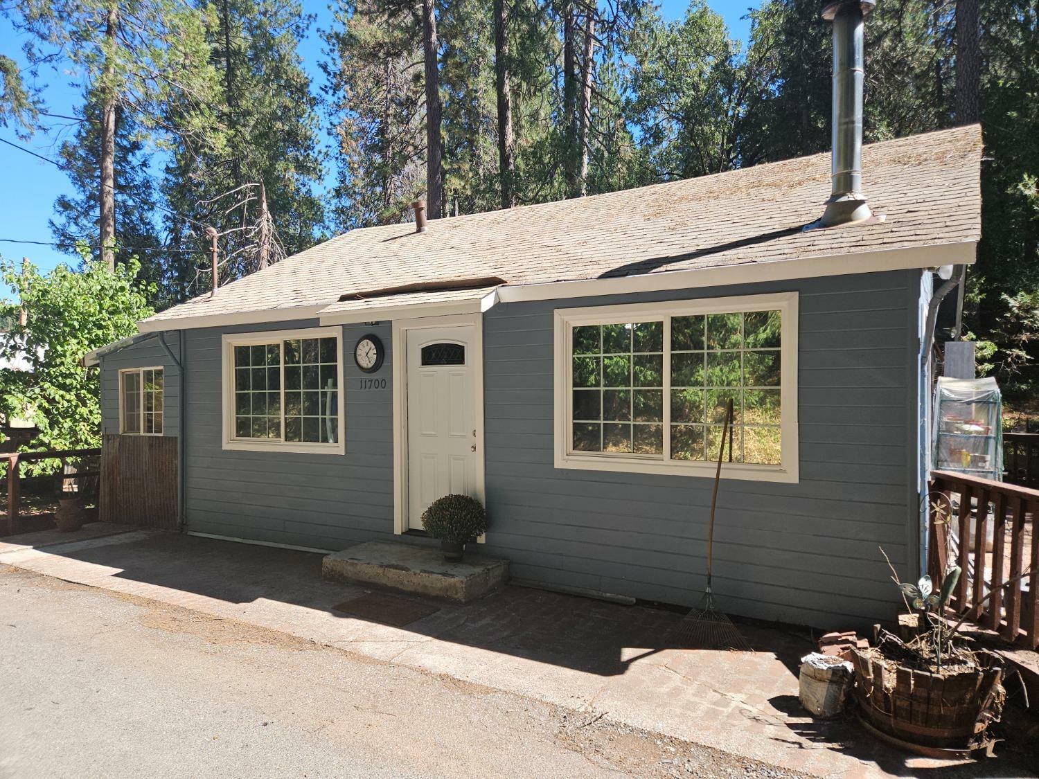 Property Photo:  11700 Sunrise Lane  CA 95945 