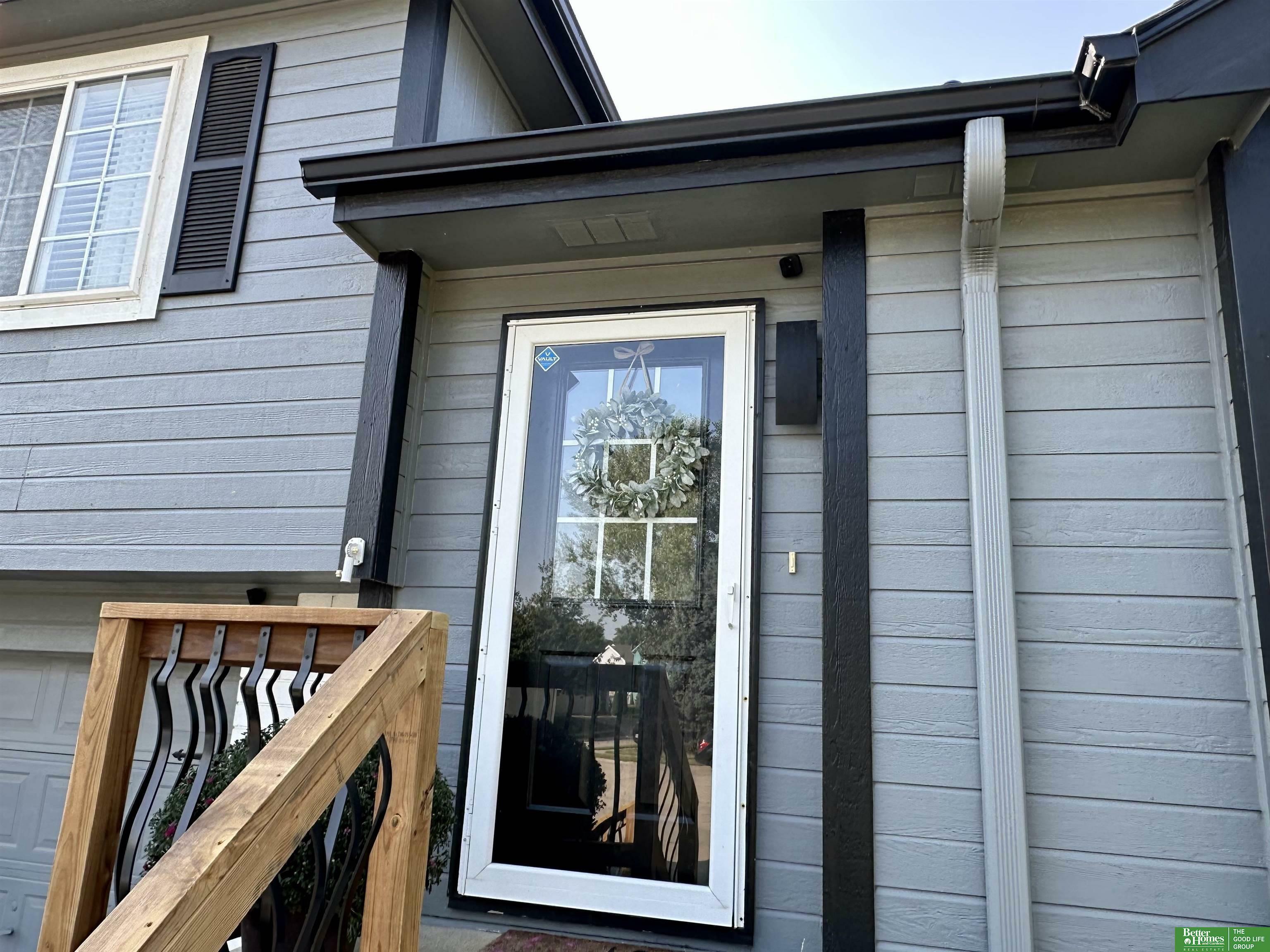 Property Photo: 204 Sumter Circle NE 68133