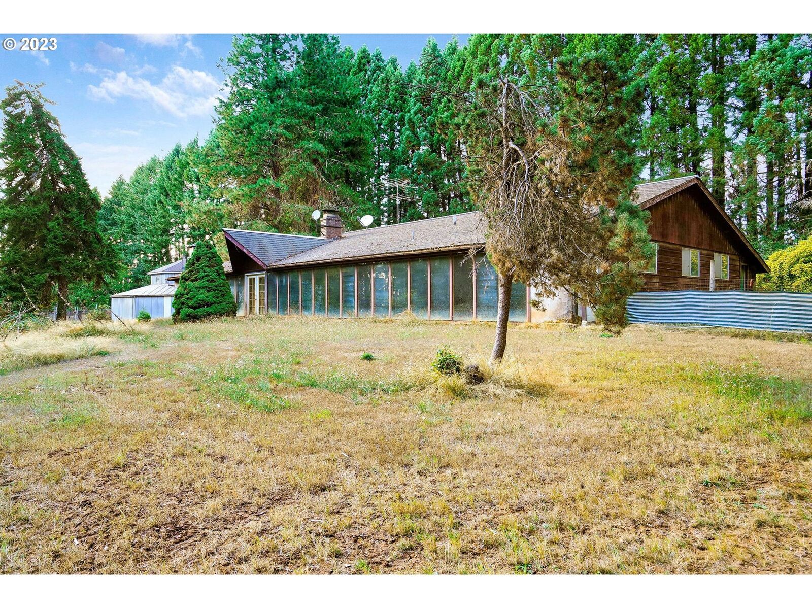 Property Photo: 4153 Bobray Dr SE OR 97385