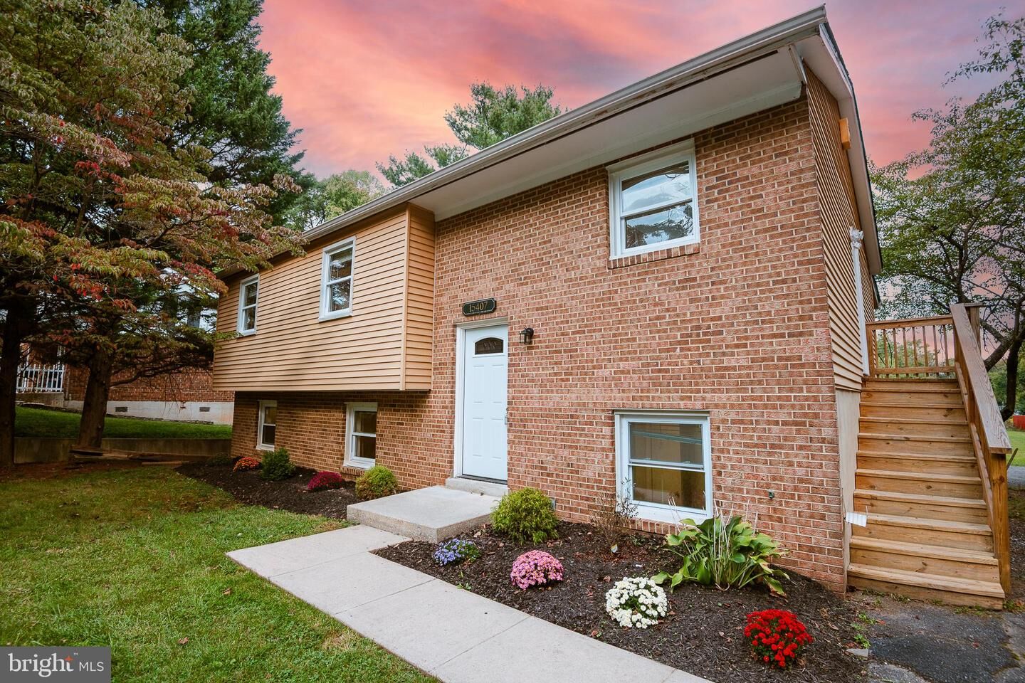 Property Photo: 15407 Bauer Lane MD 20707