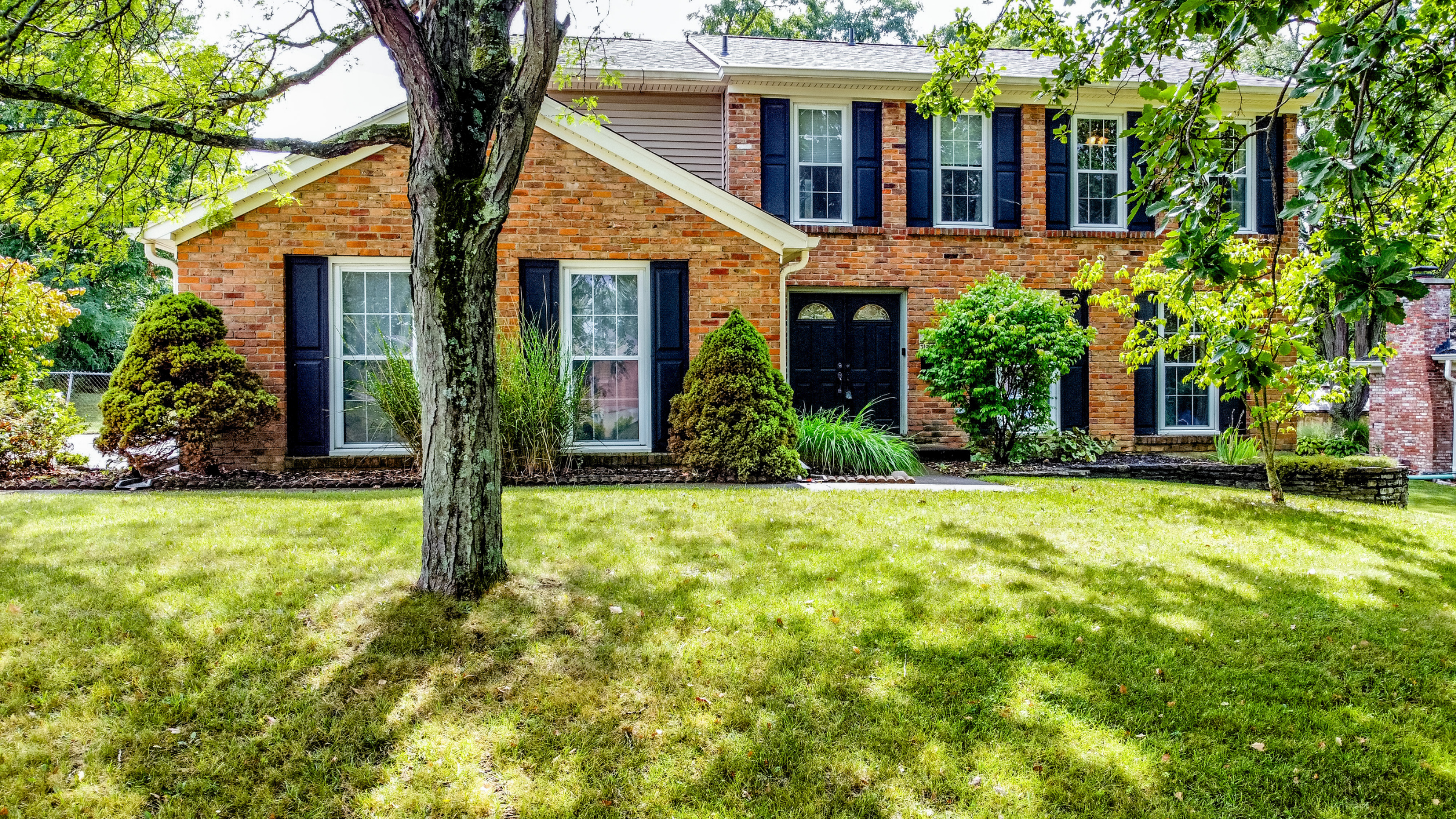Property Photo:  3967 Robinhill Drive  OH 45211 