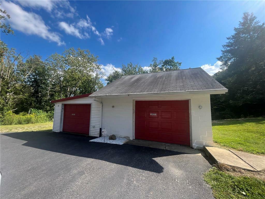 Property Photo: 3823 Sycamore Drive PA 18067