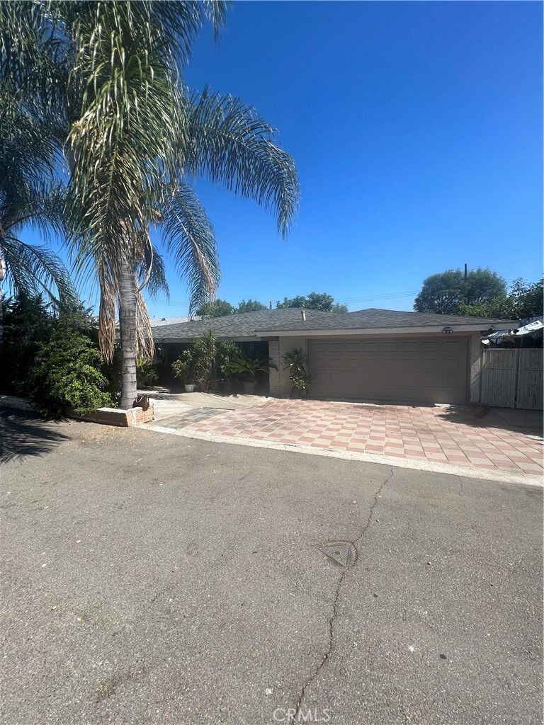 Property Photo:  365 S 4th Avenue  CA 91746 