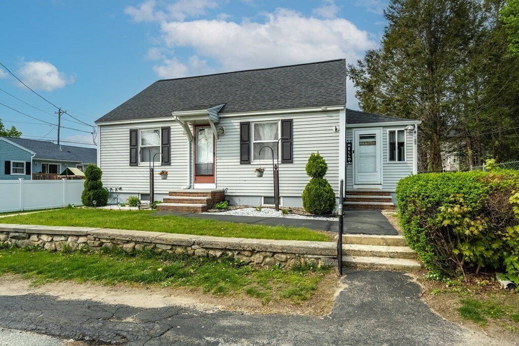 Property Photo:  3 Newhill Rd  MA 01844 