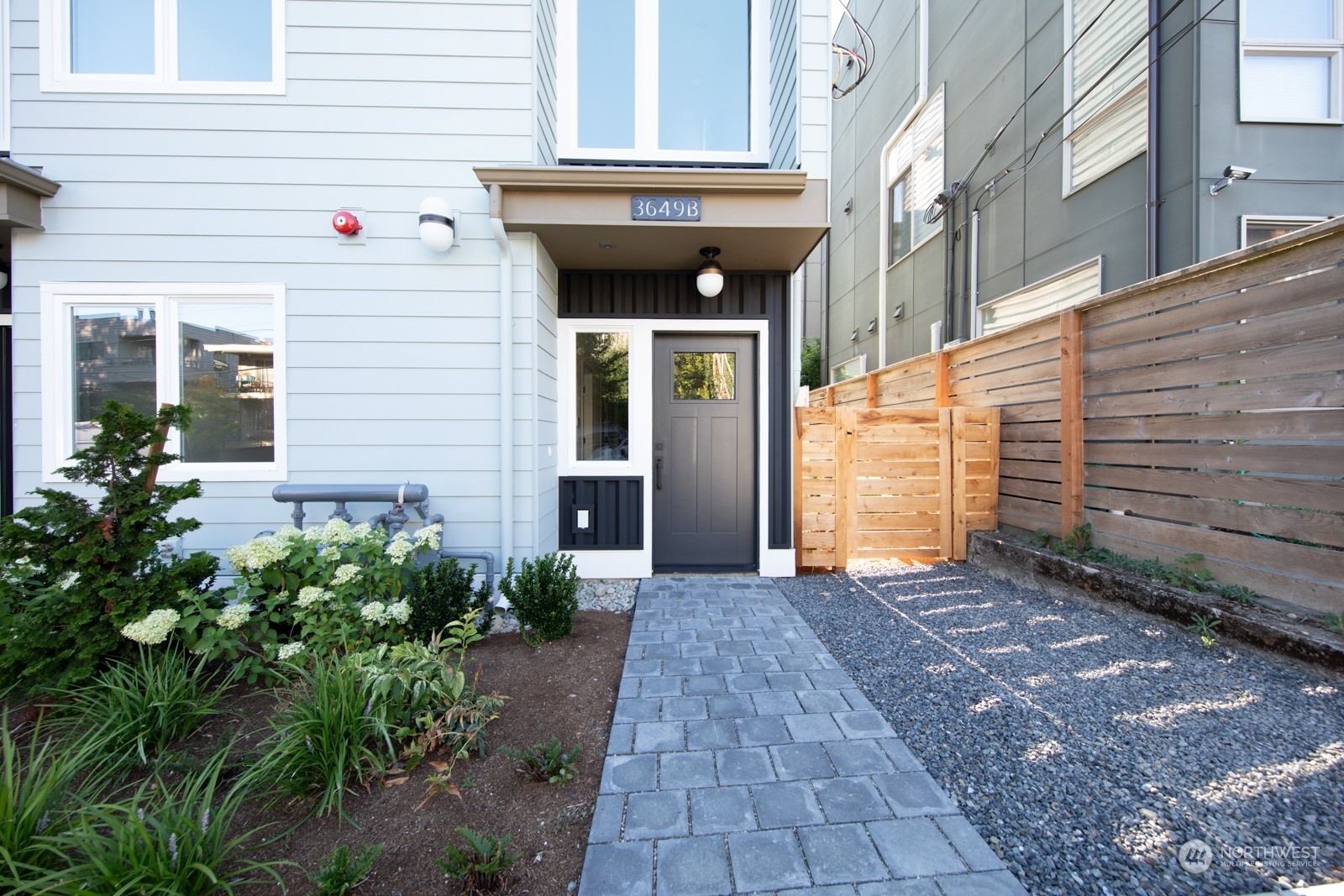 Property Photo:  3649 Francis Avenue N B  WA 98103 