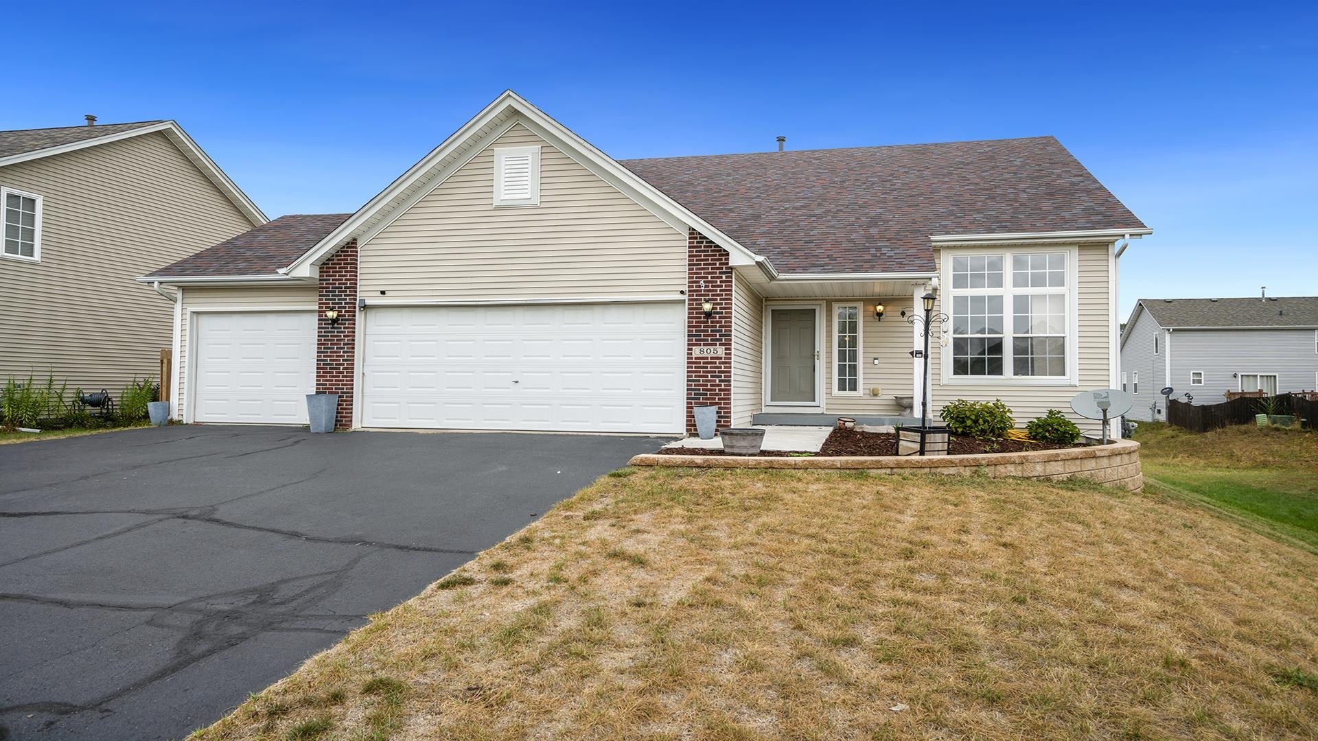 Property Photo:  805 Dr.clark Way  IL 61080 