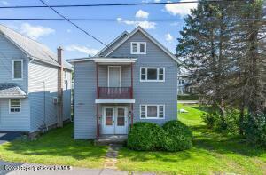 Property Photo:  180 Boulevard Avenue  PA 18512 