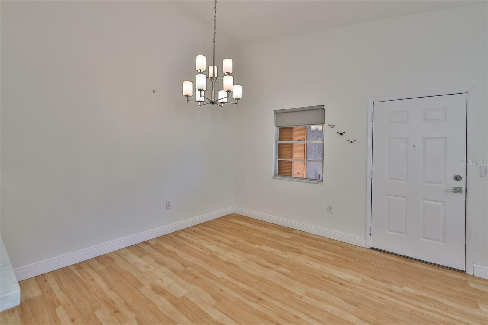 Property Photo: 3603 59th Avenue W FL 34210