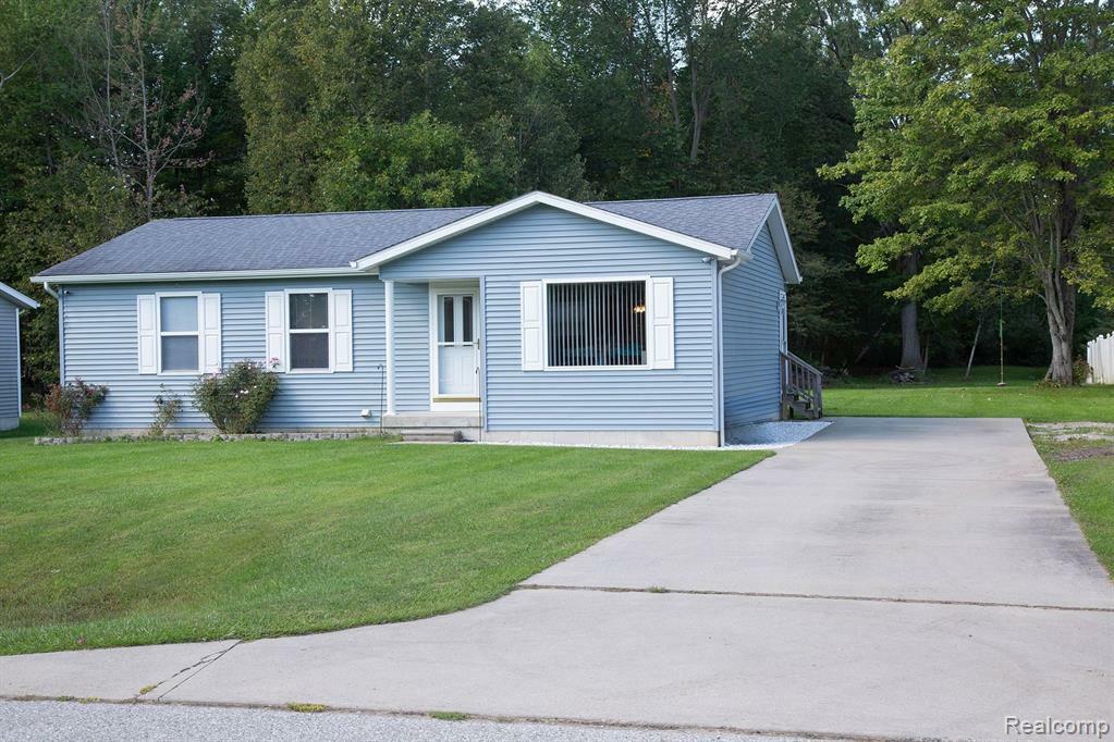 Property Photo:  1823 Leland  MI 48074 