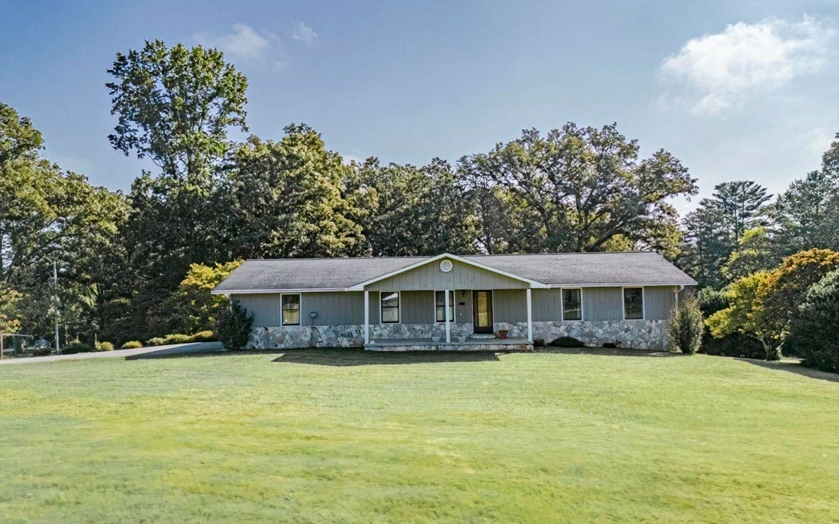 Property Photo:  1965 Old Epworth Road  GA 30541 