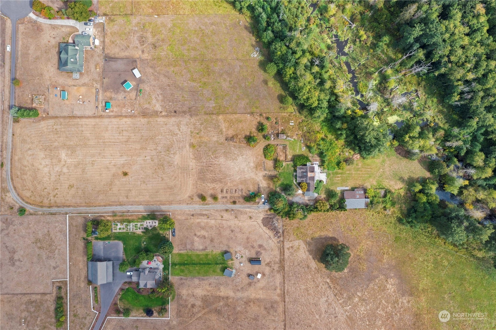 Property Photo:  5404 264th Street E  WA 98338 