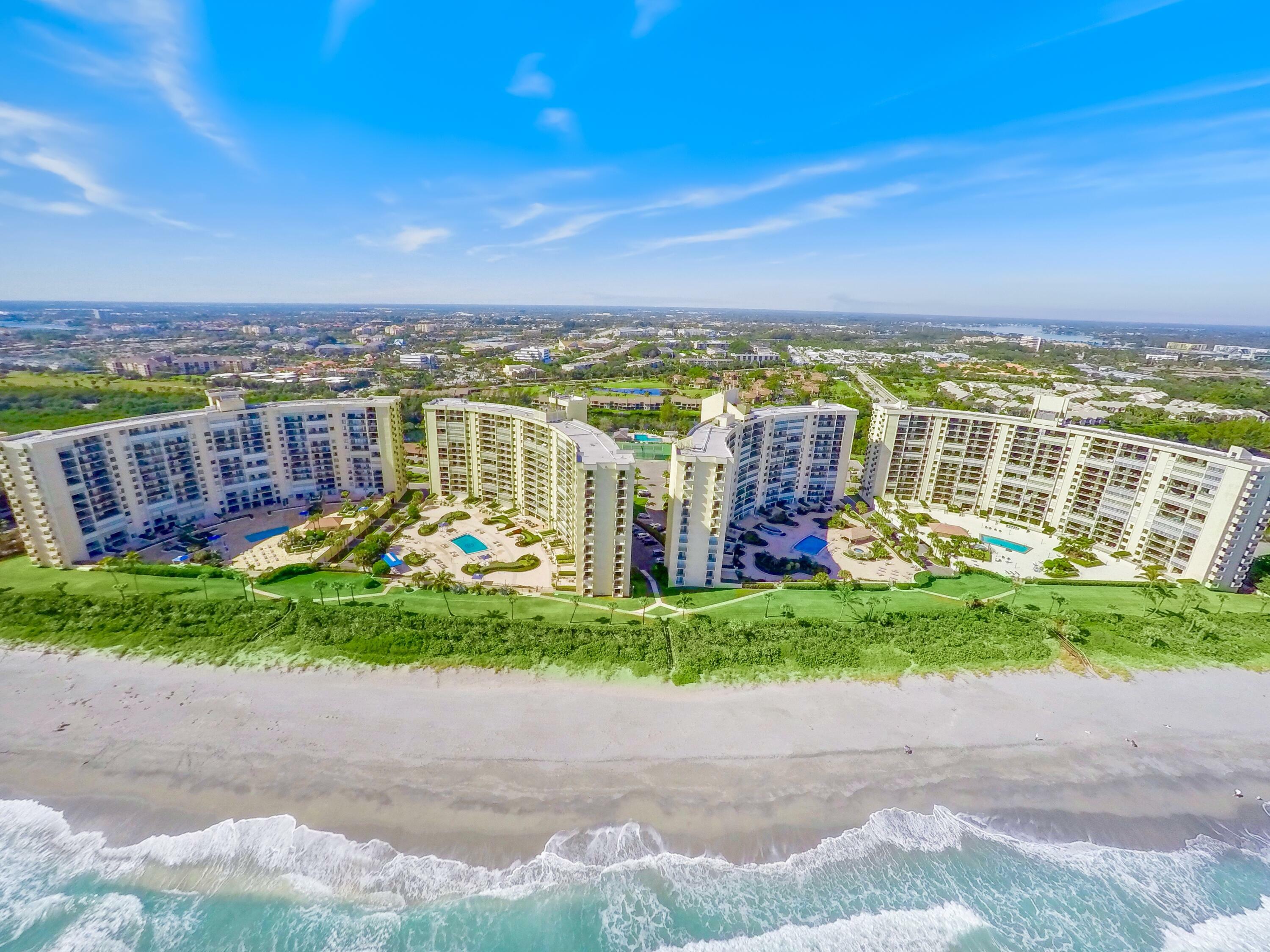 Property Photo: 300 Ocean Trail Way 509 FL 33477